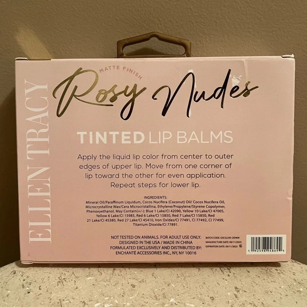 Ellen Tracy 4 piece Rosy Tinted Lip Balm Gloss